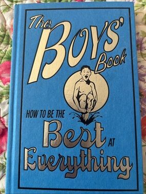 Scholastic Blue "The Boys' Book" - How to Be the Best at Everything